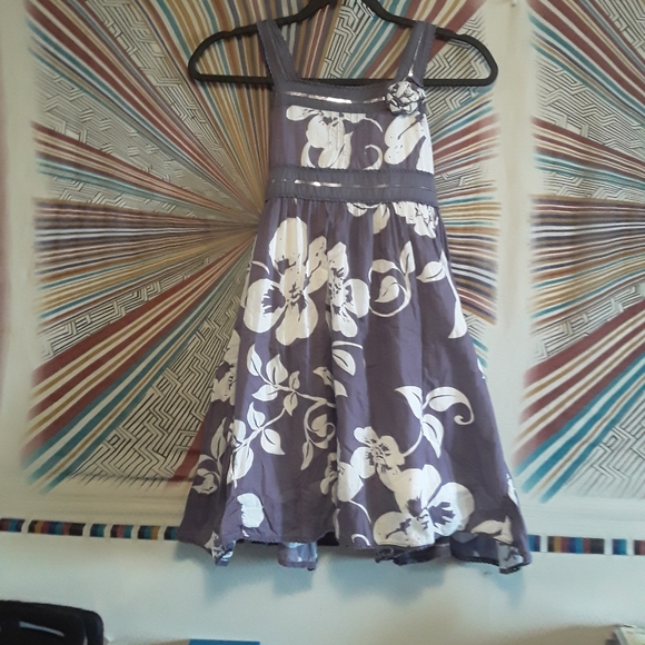 Guess L.A Girls 10-12yrs Purple/White Floral Dress - Picture 2 of 16